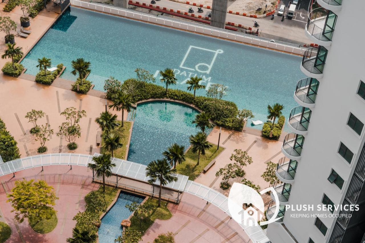 Datum Jelatek By Plush Kuala Lumpur Exterior photo